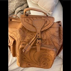 VINTAGE LARGE NATURAL LEATHER TOOLED BACKPACK